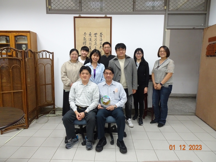 師生合影